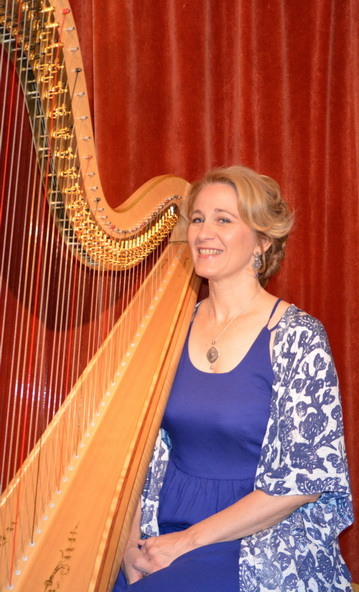 Isabelle Frouvelle, harp