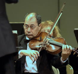 Osman Kivrak, viola
